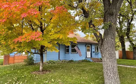 646 W Cavour Ave, Fergus Falls, MN 56537