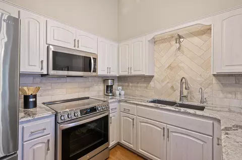 4608 Penkwe Way, Eagan, MN 55122 photo 8