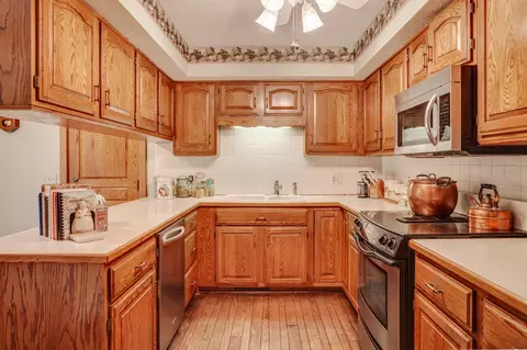 1805 Beecher Dr, Eagan, MN 55122 photo 13