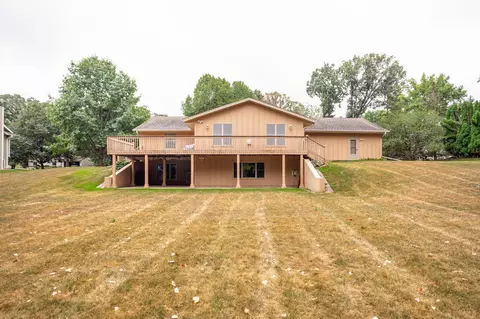1805 Beecher Dr, Eagan, MN 55122 photo 39