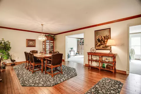 1805 Beecher Dr, Eagan, MN 55122 photo 9