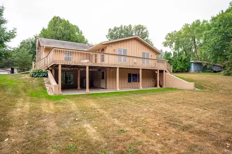 1805 Beecher Dr, Eagan, MN 55122 photo 38