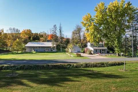 555 Root River St SW, Chatfield, MN 55923