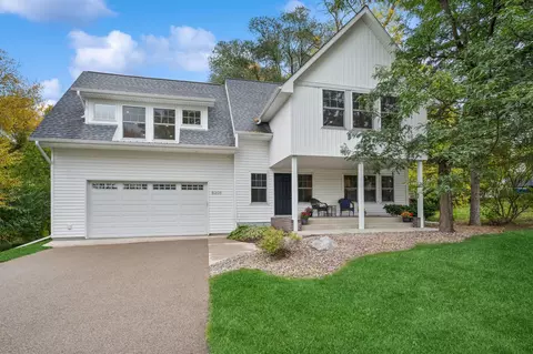 6205 Wooddale Ave, Edina, MN 55424