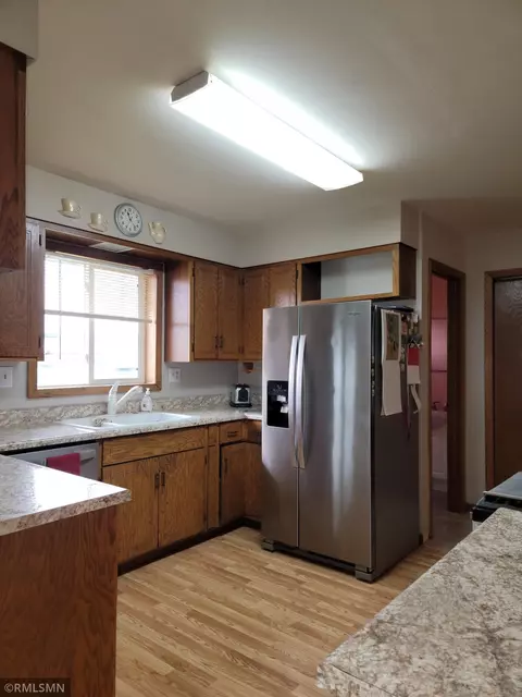 320 Main St E, Eagle Bend, MN 56446 photo 7