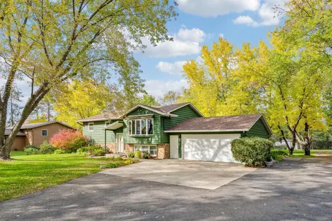7165 Duelm Rd NE, Sauk Rapids, MN 56379