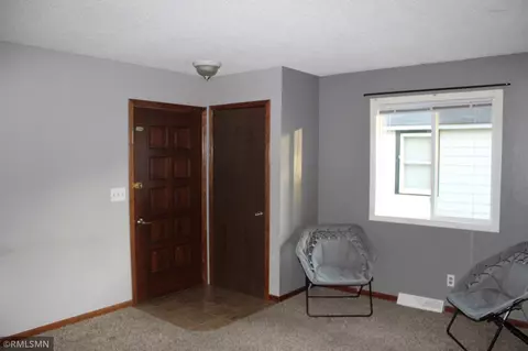 143 34th Ave N, Saint Cloud, MN 56303 photo 4