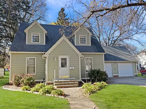 2424 Ironwood Ave, Slayton, MN 56172