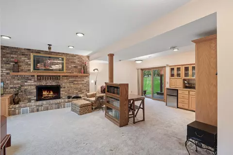 3760 Drexel Ct, Eagan, MN 55123 photo 5