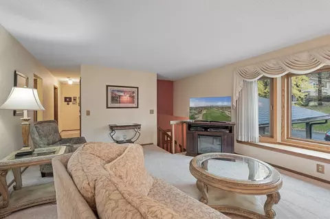 3760 Drexel Ct, Eagan, MN 55123 photo 10
