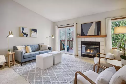 7270 Bren Ln, Eden Prairie, MN 55346