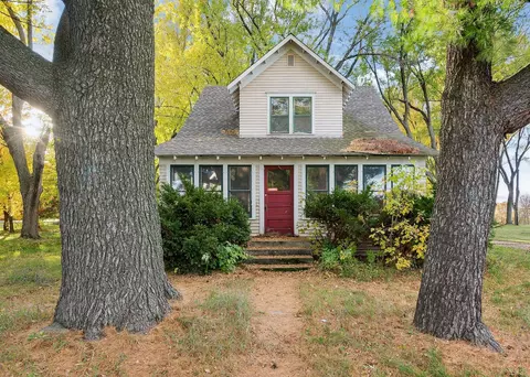 33756 Hastings St NE, Cambridge, MN 55008