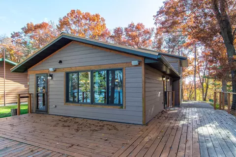 2102 Pine View Blvd, Motley, MN 56466