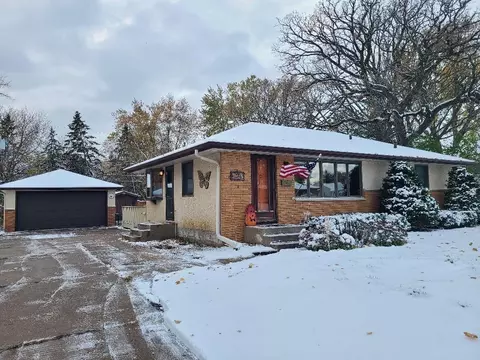 3701 Urban Ave N, Brooklyn Center, MN 55429