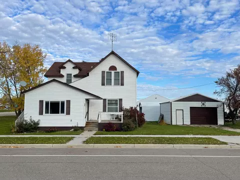 125 1st Ave NE, Eagle Bend, MN 56446