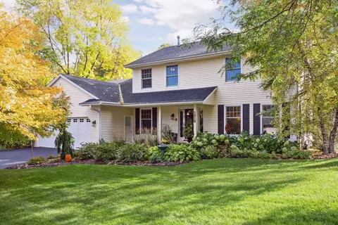 4094 Blueberry Ln, Eagan, MN 55123