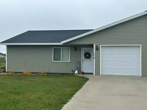 721 Westland Ln # A, New London, MN 56273