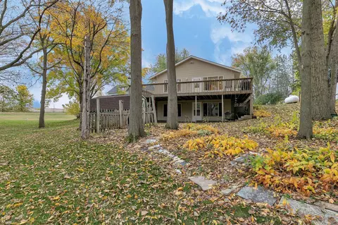19366 Cedar Island Ct, Richmond, MN 56368