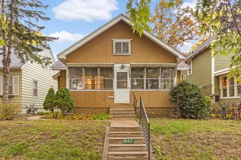 1847 Englewood Ave, Saint Paul, MN 55104