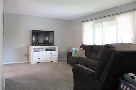 715 4th Ave NW, Plainview, MN 55964 photo 16