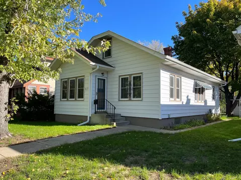 812 12th Ave S, Saint Cloud, MN 56301