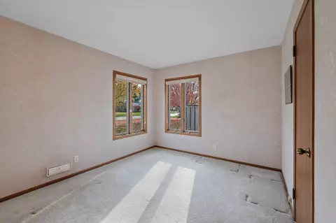 2965 Pascal St, Roseville, MN 55113 photo 30