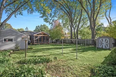 2965 Pascal St, Roseville, MN 55113 photo 8