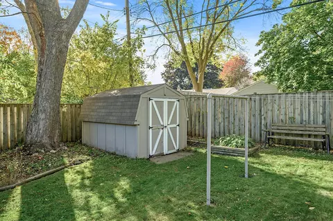 2965 Pascal St, Roseville, MN 55113 photo 7
