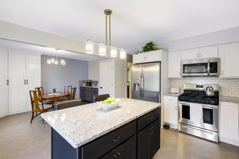 4001 Pumice Ln, Eagan, MN 55122 photo 6