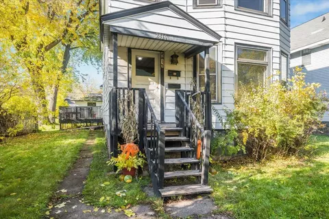 2815 W 1st St, Duluth, MN 55806 photo 3