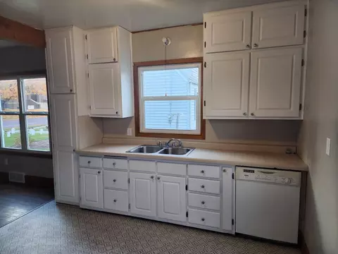 310 Carleton Ave, Morgan, MN 56266 photo 5