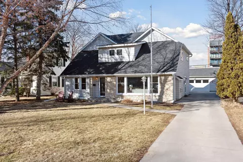 4910 Vallacher Ave, Saint Louis Park, MN 55416
