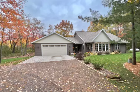 8970 Us Highway 12, Fall Creek, WI 54742