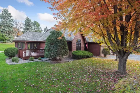 10825 57th Ave N, Plymouth, MN 55442