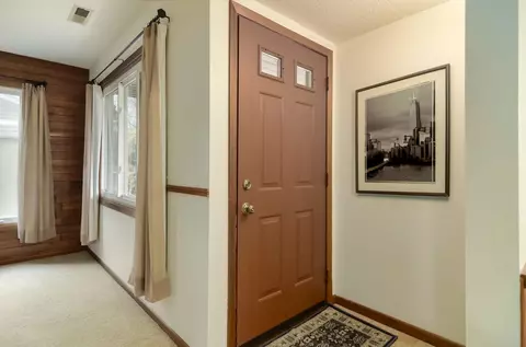 4711 Anne Pt, Eagan, MN 55122 photo 3