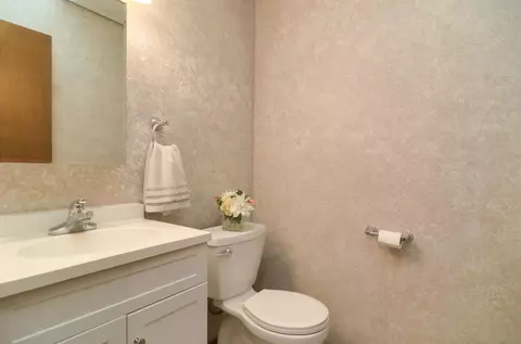 4711 Anne Pt, Eagan, MN 55122 photo 9