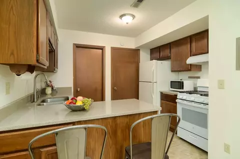 4711 Anne Pt, Eagan, MN 55122 photo 5
