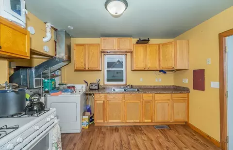 3924 E 3rd St, Superior, WI 54880 photo 5