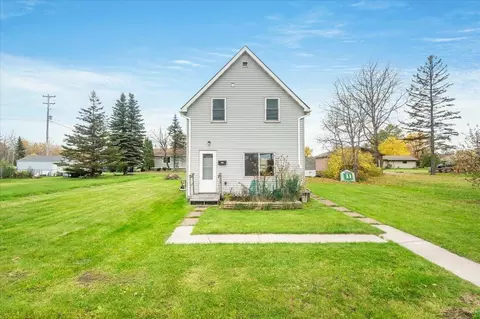 3924 E 3rd St, Superior, WI 54880