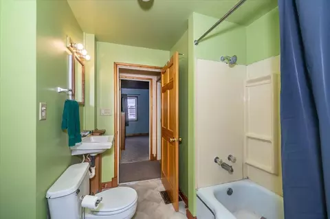 3924 E 3rd St, Superior, WI 54880 photo 10