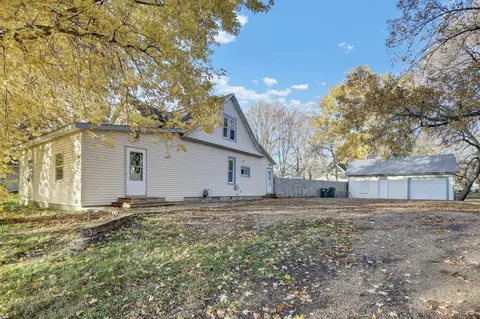 108 E 8th Ave, Osakis, MN 56360