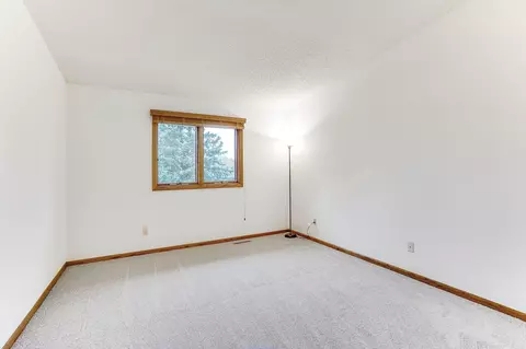 4291 Sunrise Rd, Eagan, MN 55122 photo 12