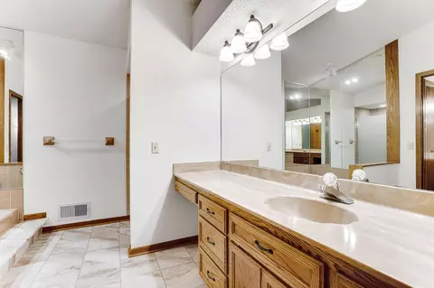 4291 Sunrise Rd, Eagan, MN 55122 photo 17