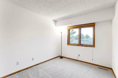 4291 Sunrise Rd, Eagan, MN 55122 photo 15