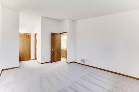 4291 Sunrise Rd, Eagan, MN 55122 photo 13