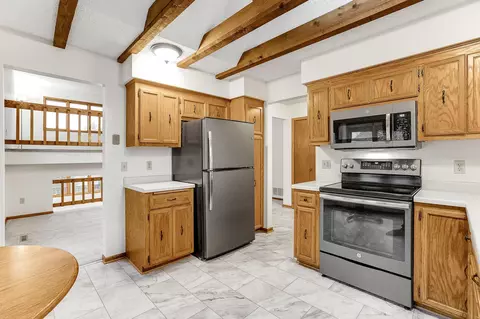 4291 Sunrise Rd, Eagan, MN 55122 photo 6