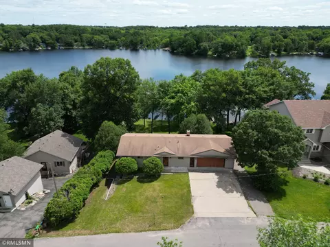 5813 Bradley Rd, South Haven, MN 55382