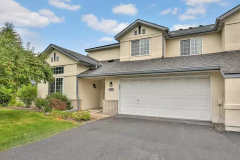 4645 Centerville Rd #10, White Bear, MN 55127