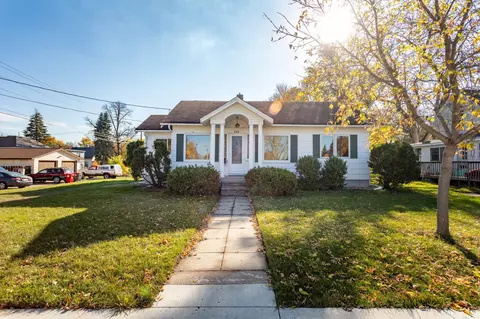 308 5th Ave E, Alexandria, MN 56308