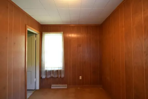 201 2nd St E, Wanamingo, MN 55983 photo 8